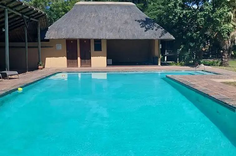 Vrijstaande villa pal naast Kruger
