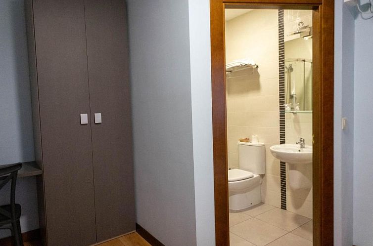 Hostal-Bar Restaurante "La Fuente"