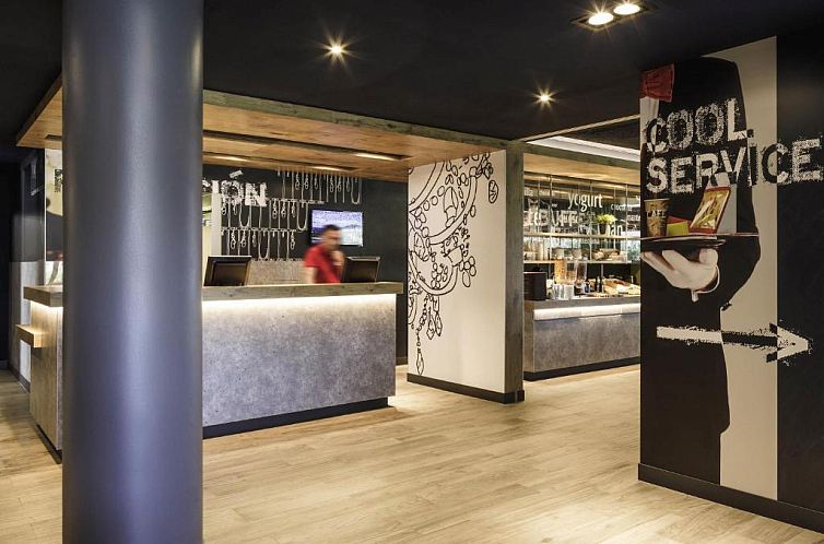 Ibis Budget Málaga Aeropuerto Avenida de Velazquez