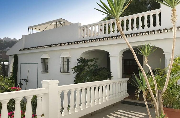 Apartamentos Turísticos La Mundial