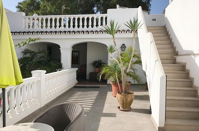 Apartamentos Turísticos La Mundial