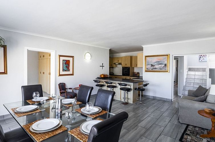 Vrijstaande woning in Gordon's Bay