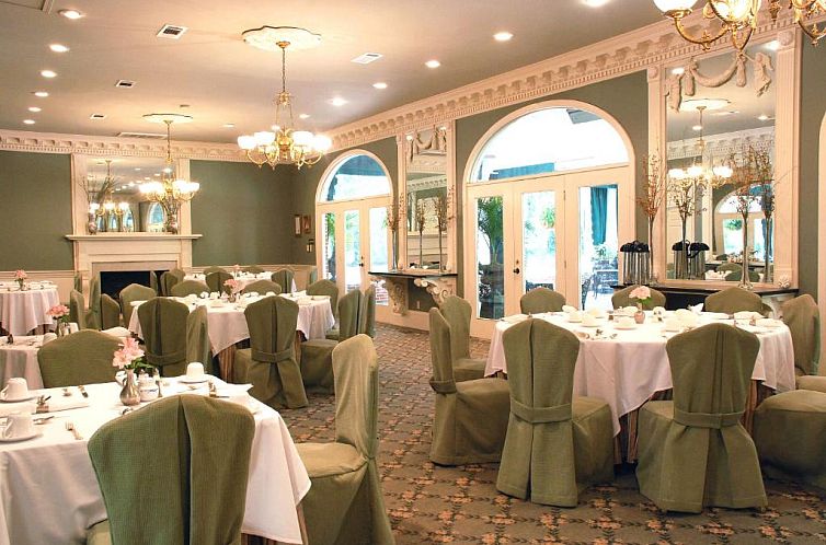 Monmouth Historic Inn
