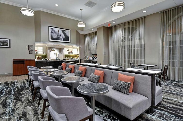 Homewood Suites by Hilton Edgewater-NYC Area