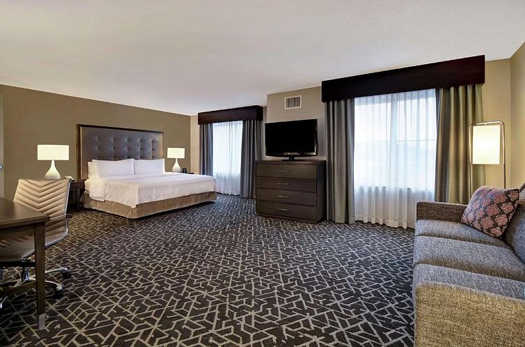 Homewood Suites by Hilton Edgewater-NYC Area