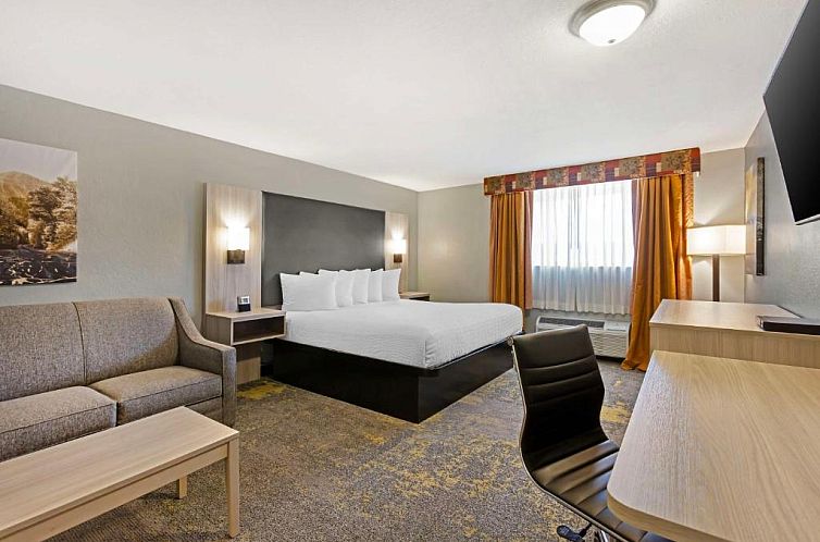 Best Western Plus Weston Inn
