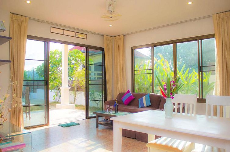 Dork Bua Villa