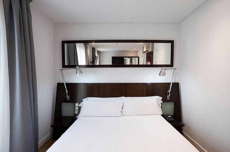 Petit Palace Arana Bilbao