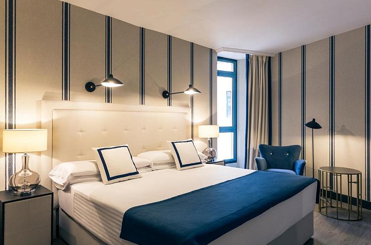 Hotel Mercure Jardines de Albia