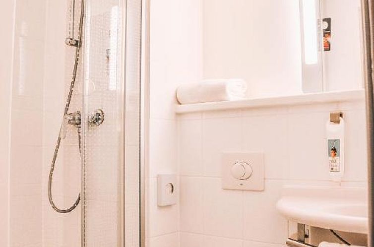 ibis Hotel Frankfurt Airport