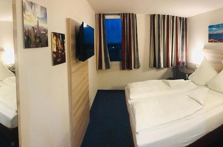 Motel 44