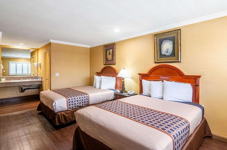 Rodeway Inn Artesia Cerritos