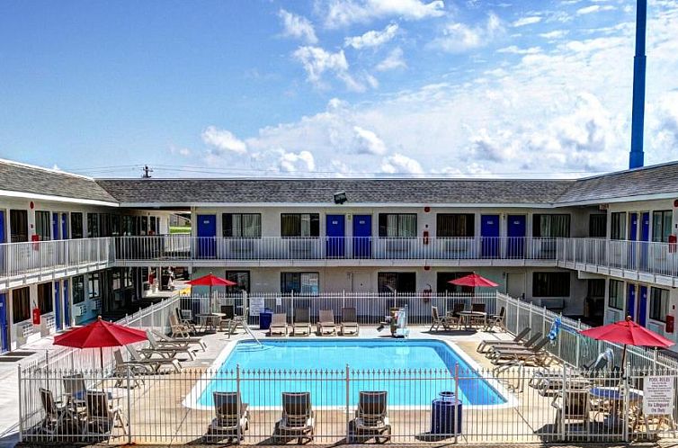 Motel 6-Slidell, LA - New Orleans