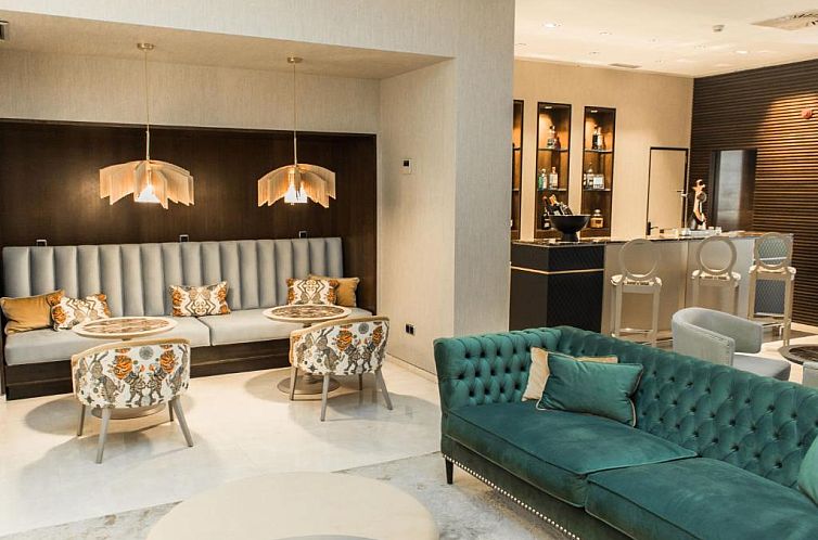 Eurostars Diana Palace