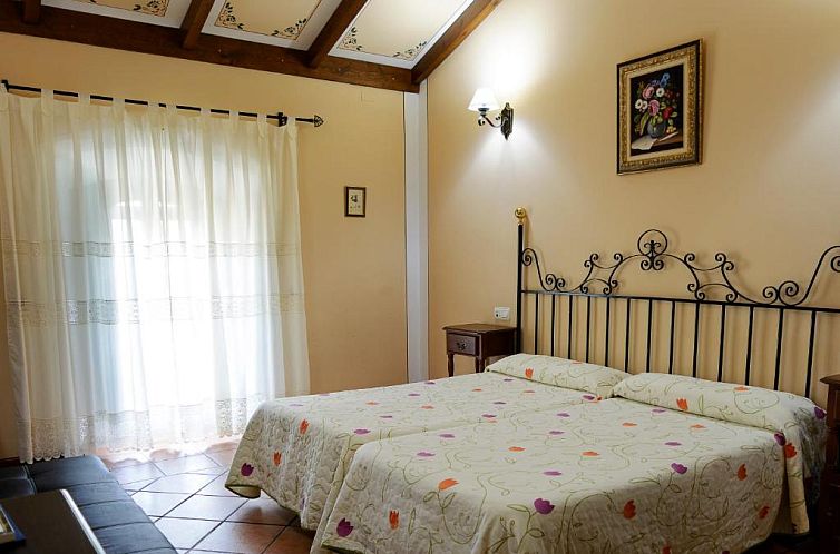 Hospedium Hotel Rural Soterraña