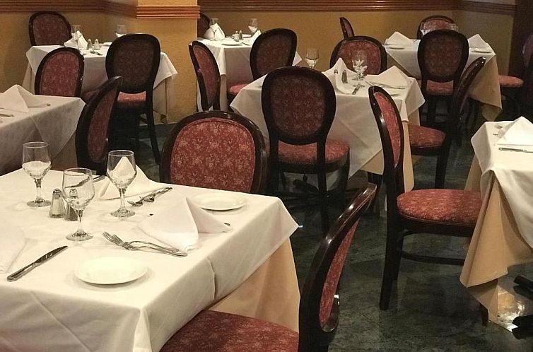 Meadowlands Plaza Hotel