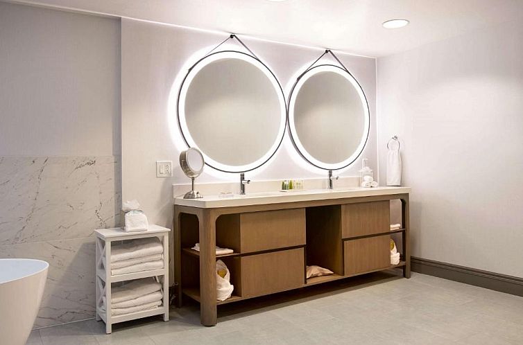 Hilton Dallas Southlake Town Square