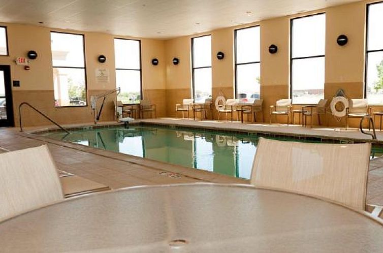 Hampton Inn & Suites Riverton