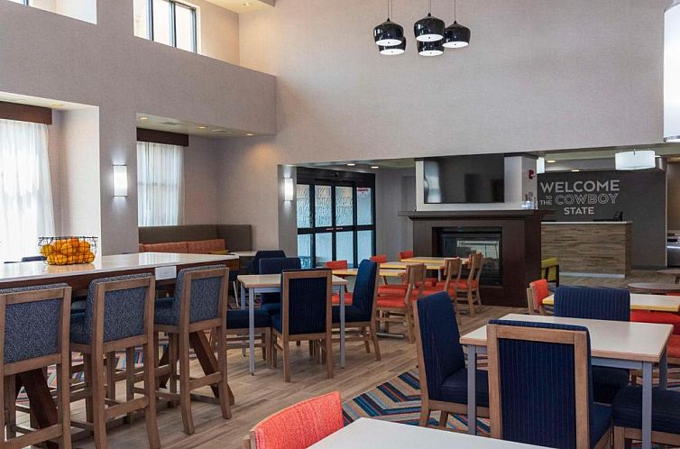 Hampton Inn & Suites Riverton