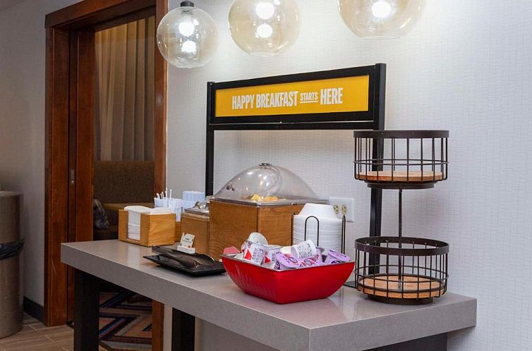 Hampton Inn & Suites Riverton
