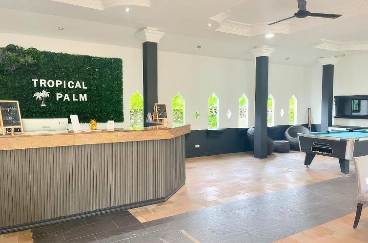 Tropical Palm Resort