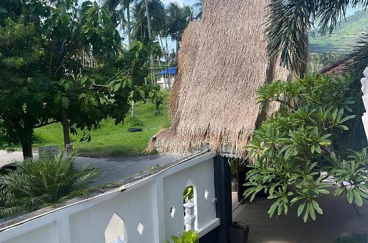 Tropical Palm Resort