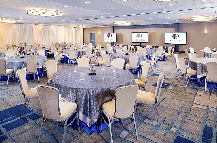 DoubleTree by Hilton Baltimore - BWI Airport