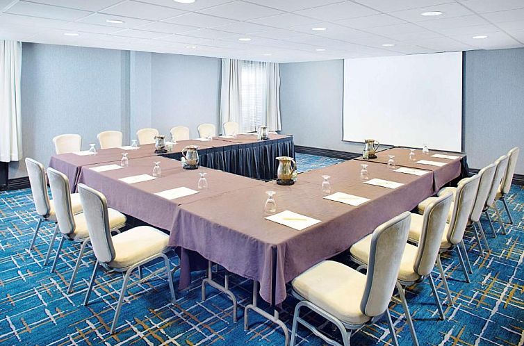 DoubleTree by Hilton Baltimore - BWI Airport