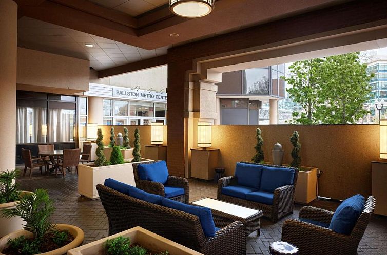 Hilton Arlington