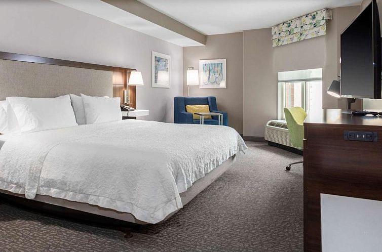 Hampton Inn & Suites Reagan National Airport - Crystal City