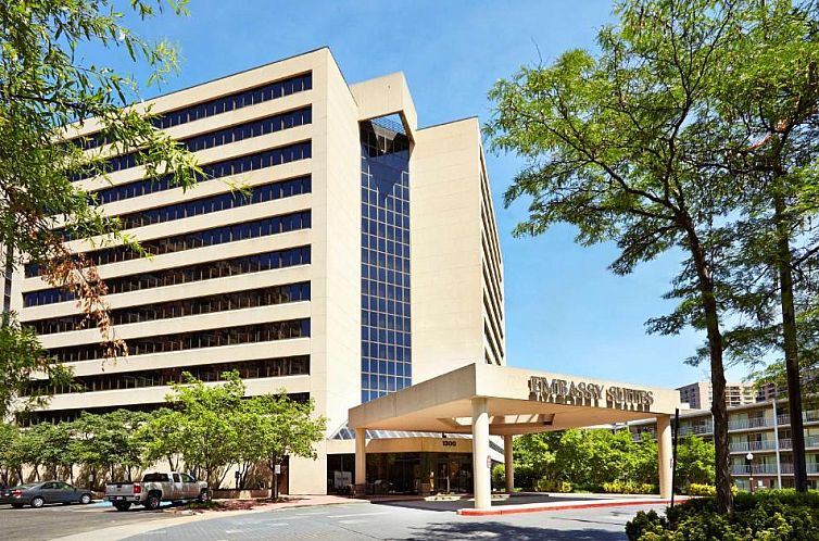 Embassy Suites Crystal City - National Airport