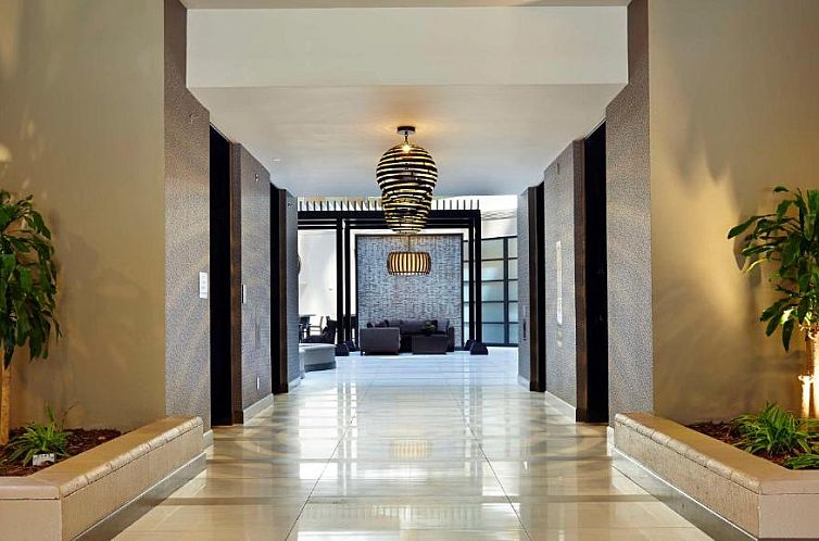 Embassy Suites Crystal City - National Airport