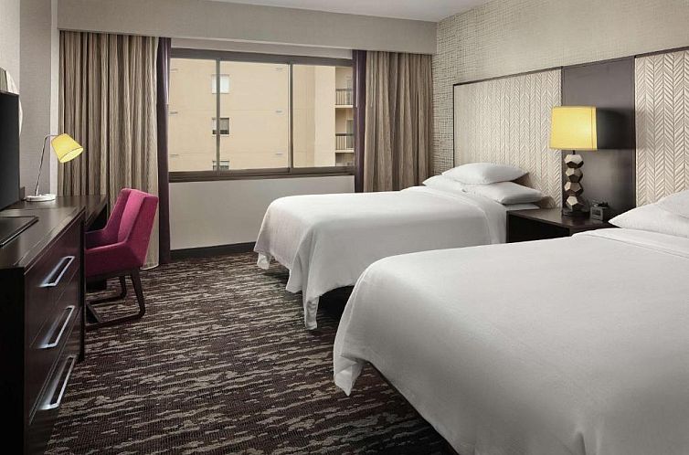 Embassy Suites Crystal City - National Airport