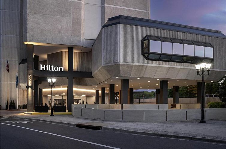 Hilton Crystal City at Washington Reagan National Airport