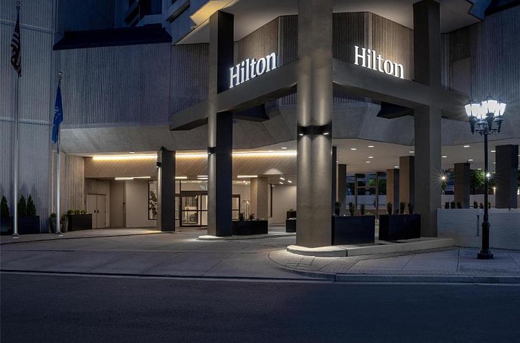 Hilton Crystal City at Washington Reagan National Airport