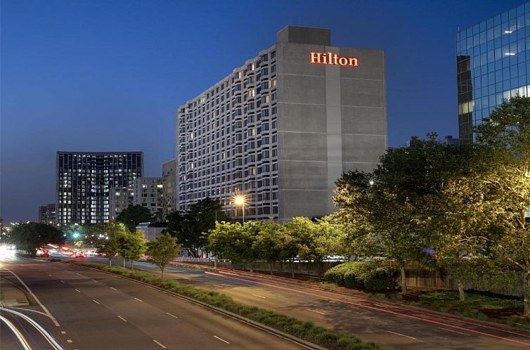 Hilton Crystal City at Washington Reagan National Airport