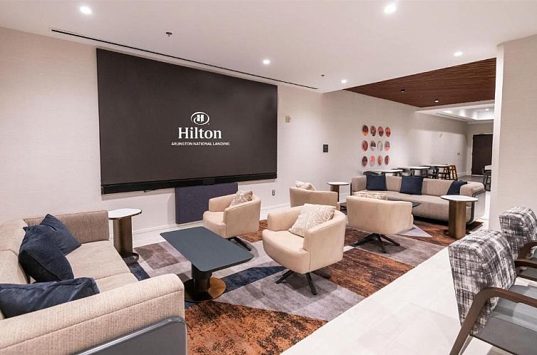 Hilton Crystal City at Washington Reagan National Airport