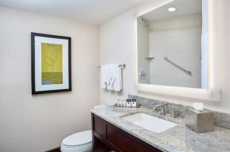 DoubleTree by Hilton Washington DC – Crystal City