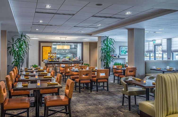 Hilton Garden Inn Reagan National Airport