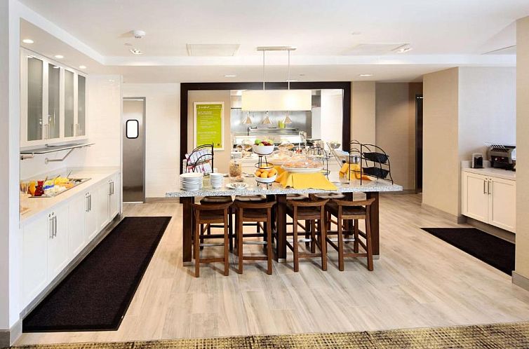 Hilton Garden Inn Reagan National Airport