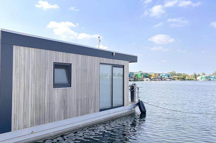 Jopies Houseboat
