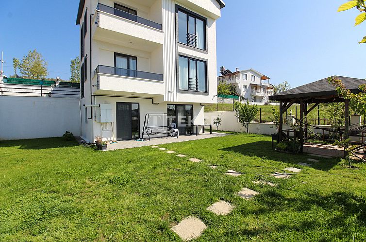 Vrijstaande woning in Termal