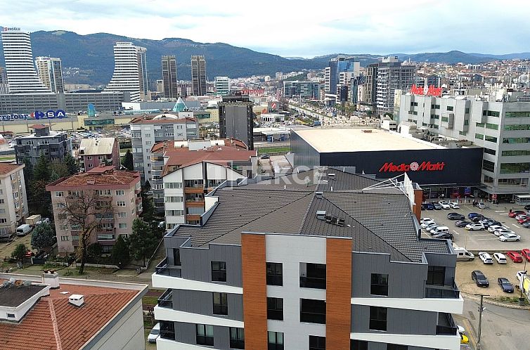 Geschakelde woning in Karaman