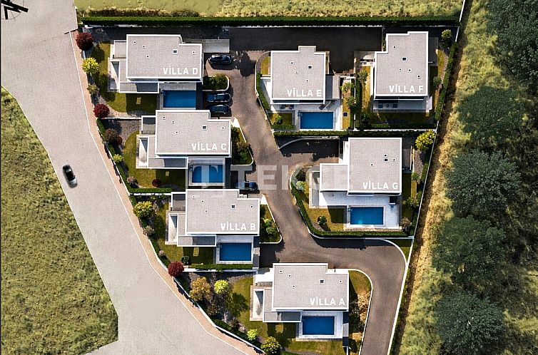 Geschakelde woning in Özlüce