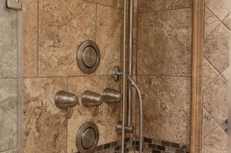 Inn at the Colonnade Baltimore - A DoubleTree by Hilton Hote