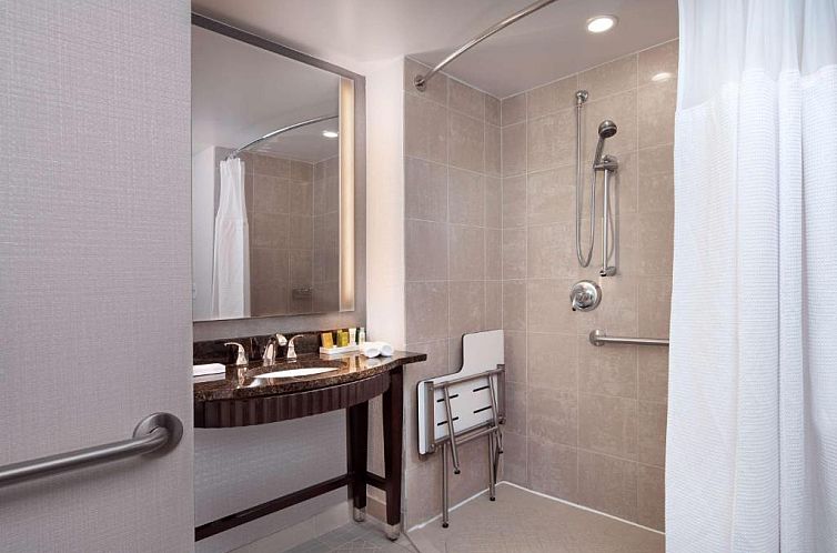 Hilton Baltimore Inner Harbor