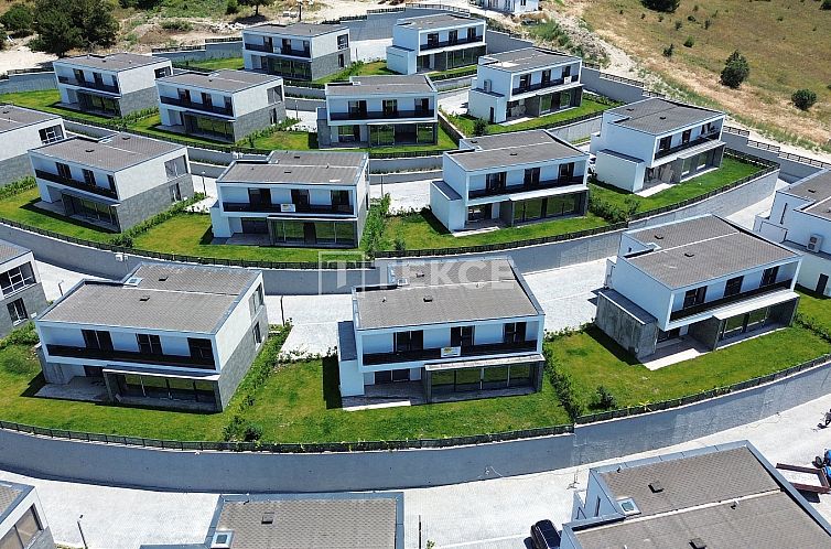 Vrijstaande woning in Mudanya