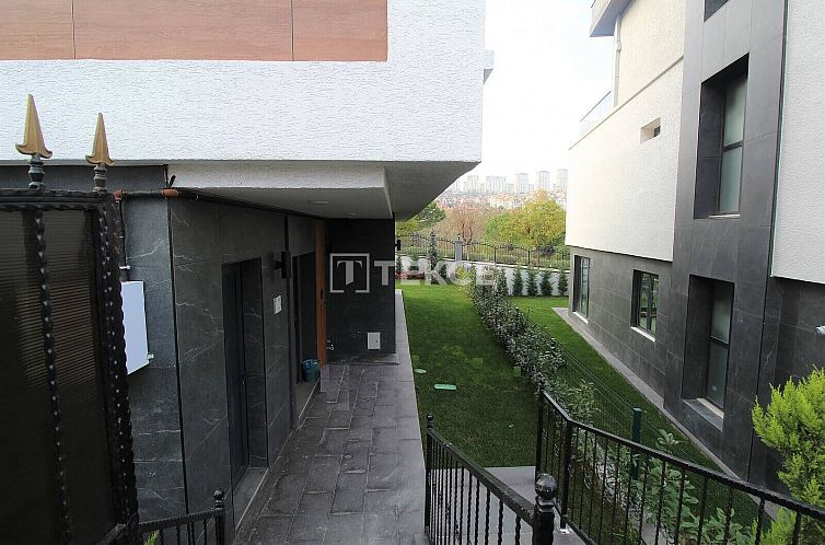 Vrijstaande woning in Başakşehir