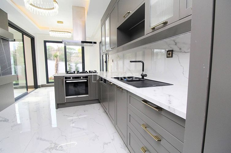 Vrijstaande woning in Başakşehir