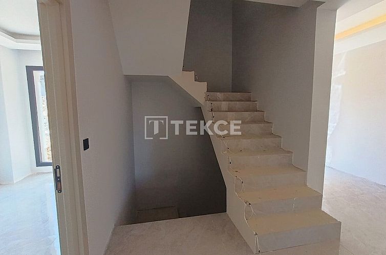 Geschakelde woning in Kayabaşı